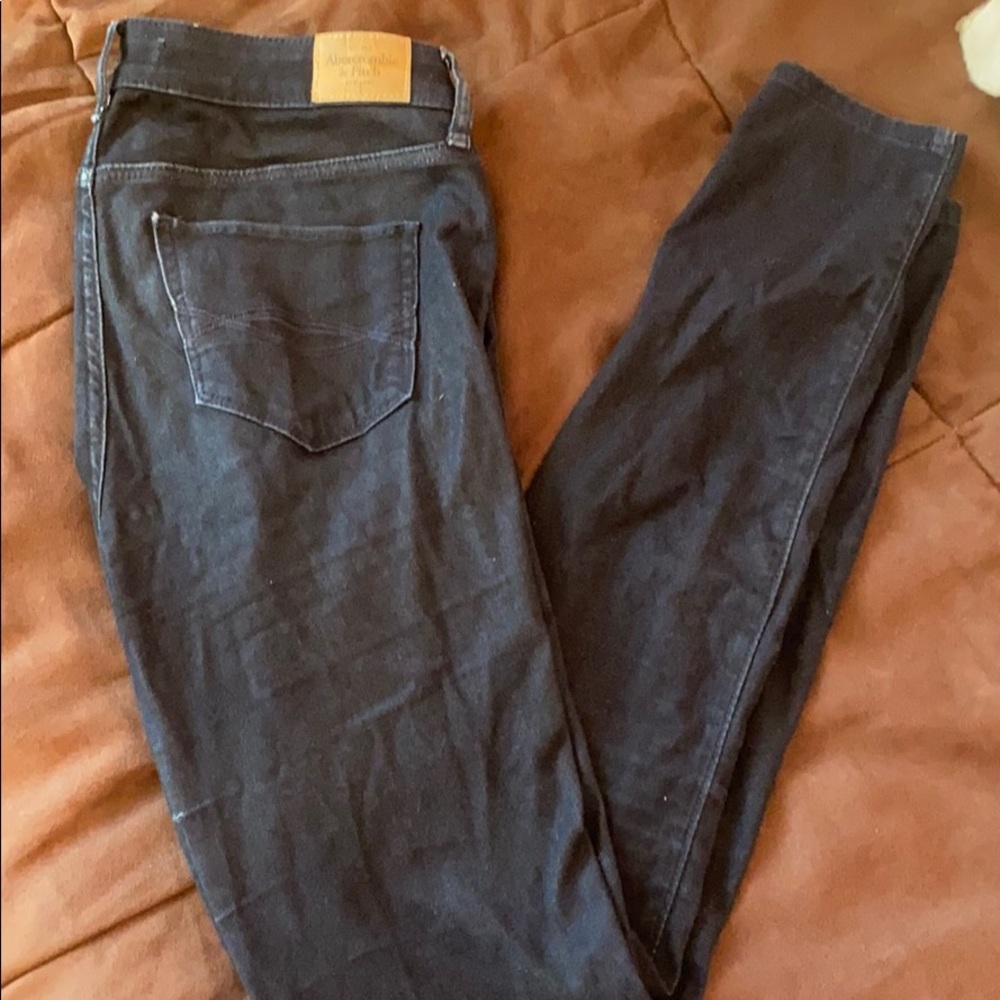 Abercrombie and Fitch Dark Wash Jeggings size 6L